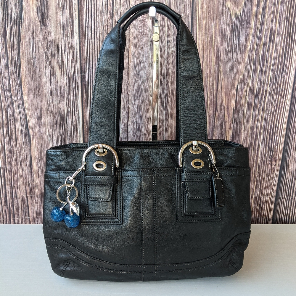 Coach Soho black leather shoulder bag